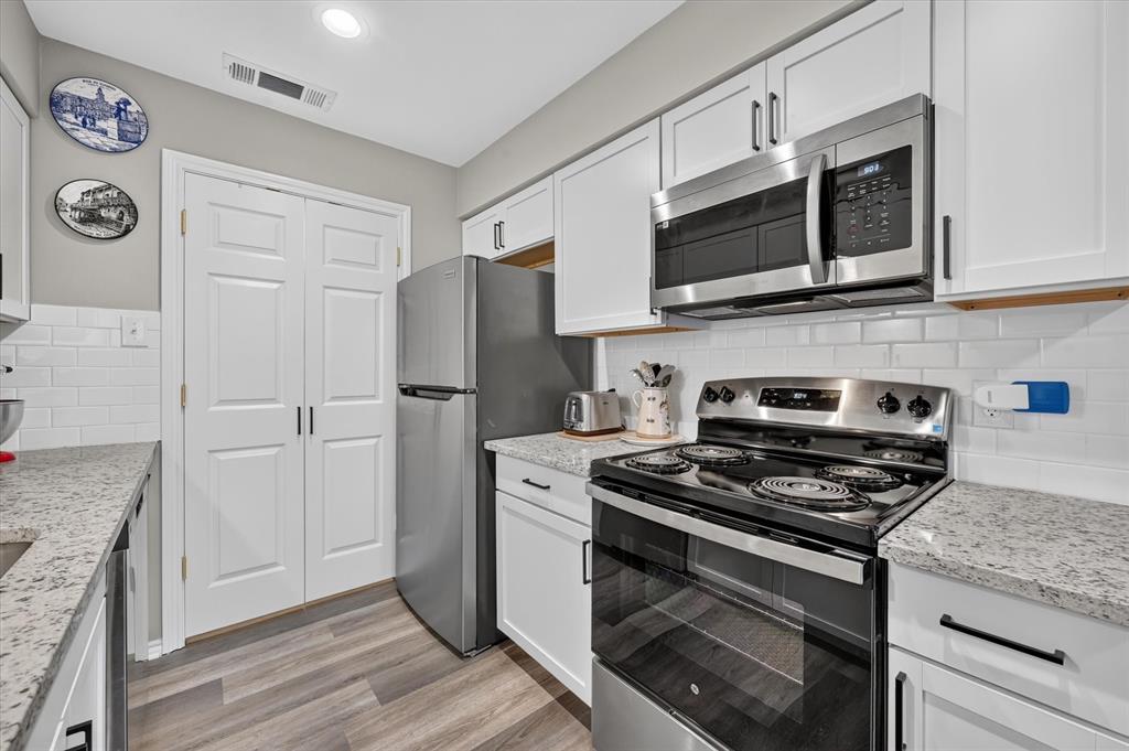 5662 Cedar Creek Drive Property Photo 12
