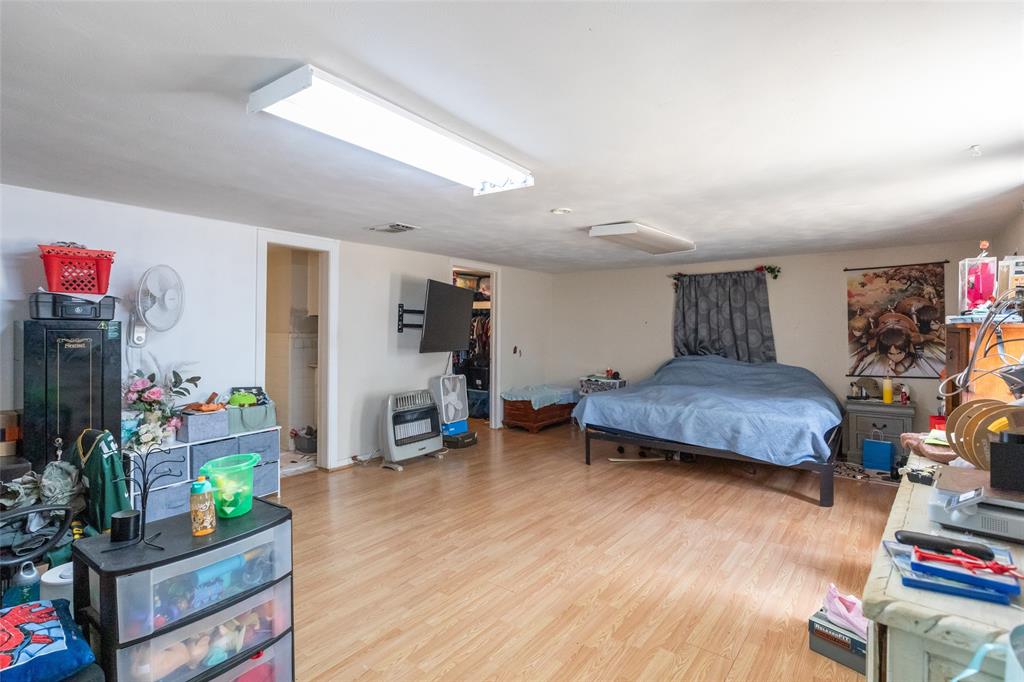 1633 Shelton Street Property Photo 14