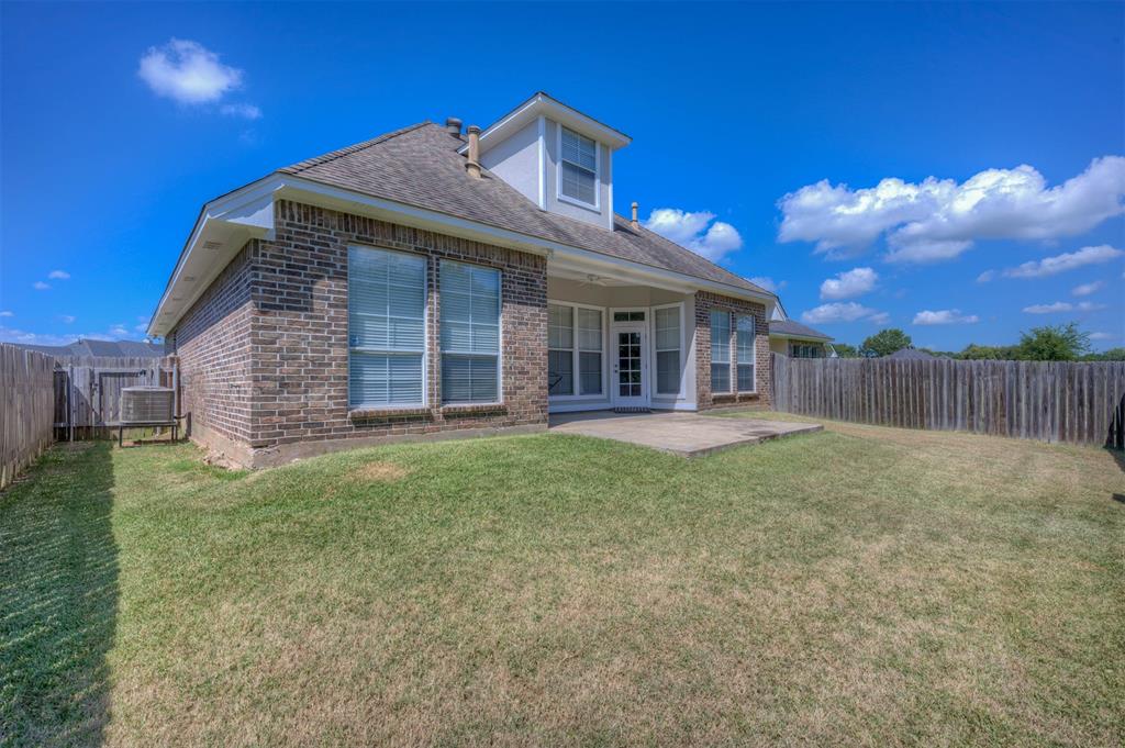 6036 Braeburn Court Property Photo 5