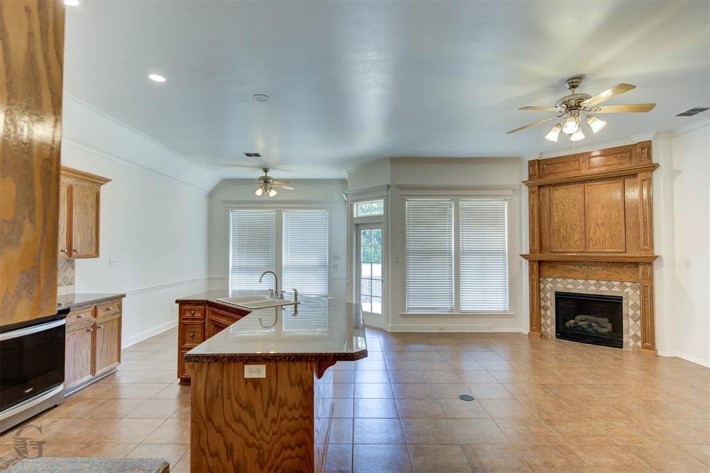 6036 Braeburn Court Property Photo 7