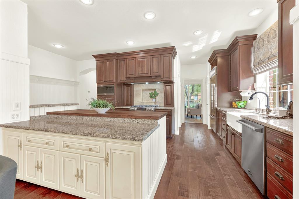 14687 Holly Leaf Drive Property Photo 8