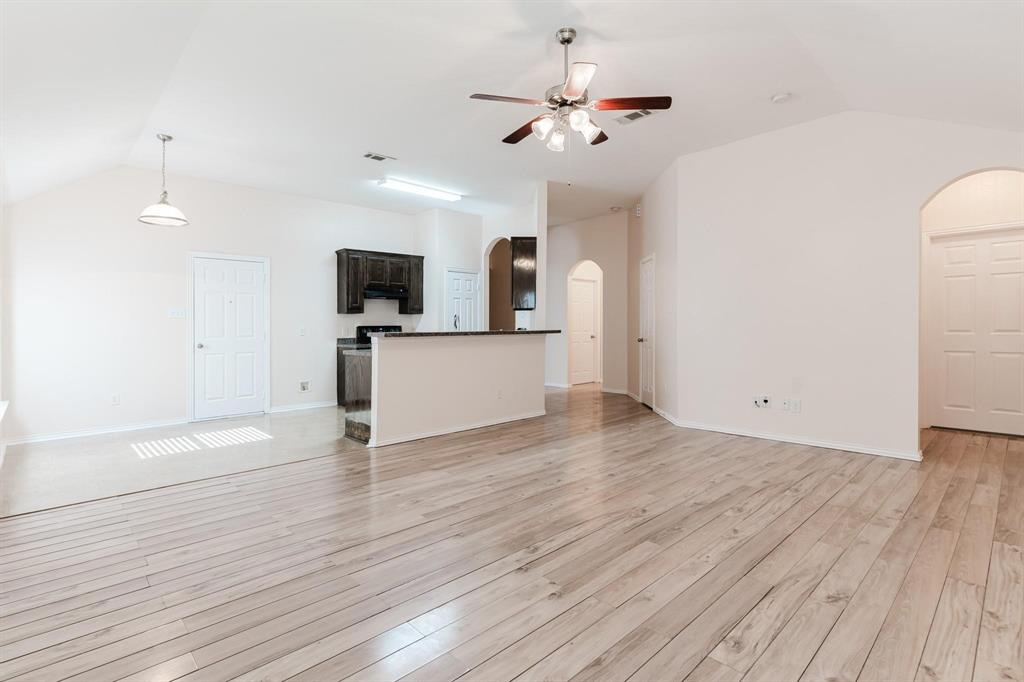 3414 Mojave Drive Property Photo 2