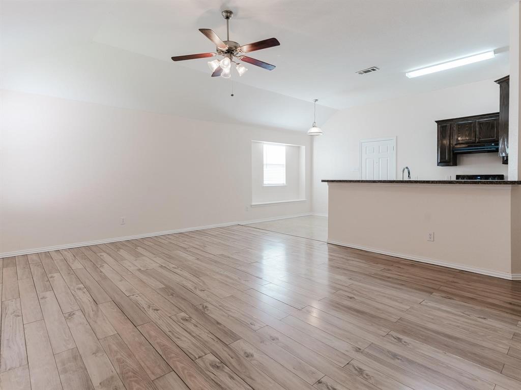 3414 Mojave Drive Property Photo 3