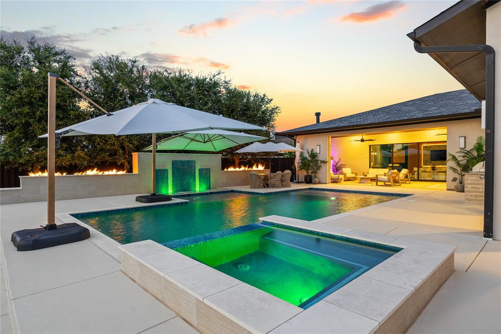 200 Winnie Drive Property Photo 1