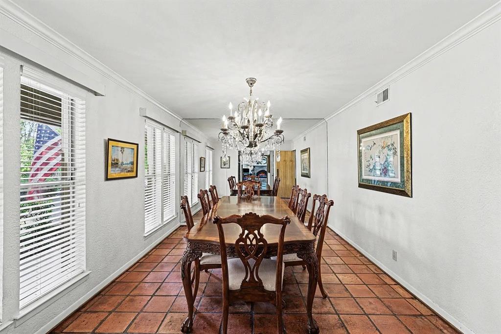 6517 Briarmeade Drive Property Photo 17