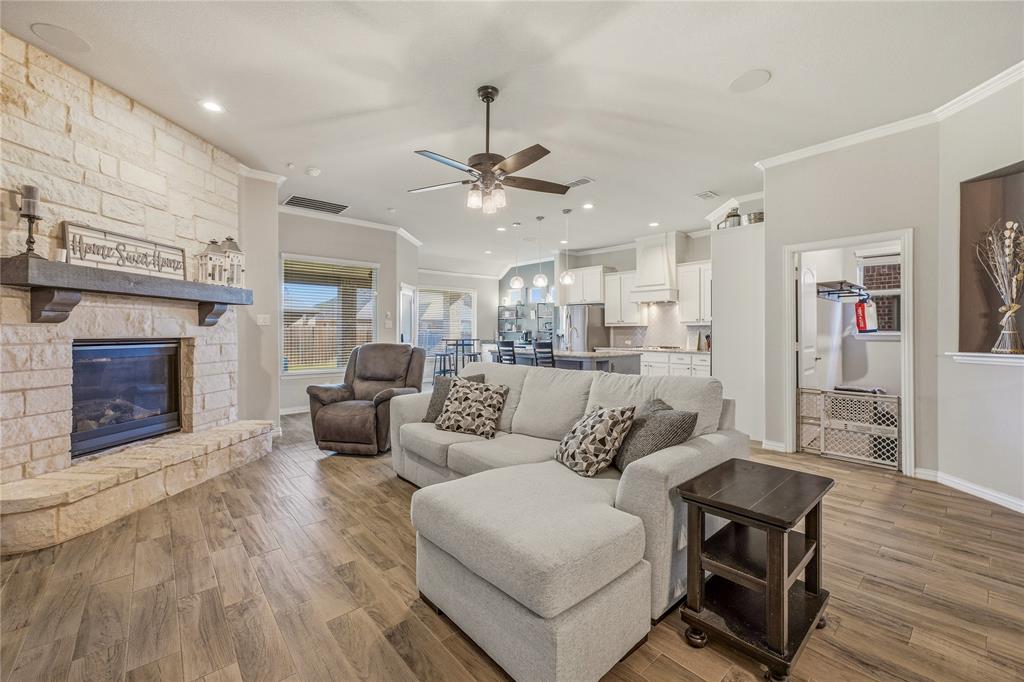 14808 Brettridge Drive Property Photo 8