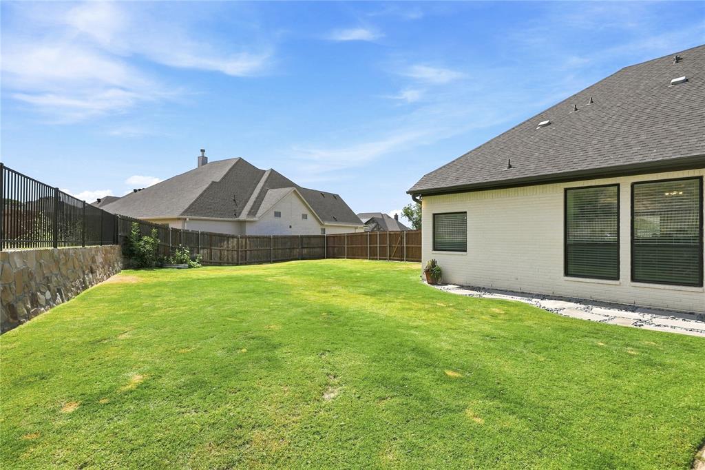 1240 Crown Valley Drive Property Photo 38
