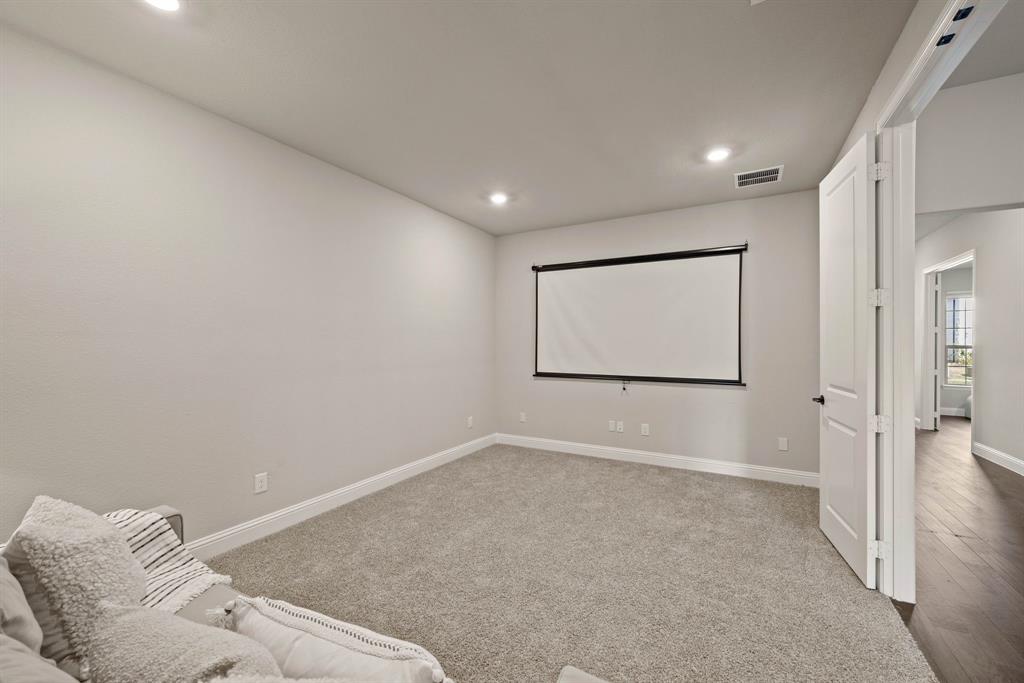 2501 Bedford Road Property Photo 7