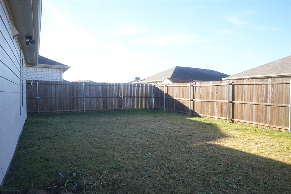 3480 Mildren Bend Property Photo 7
