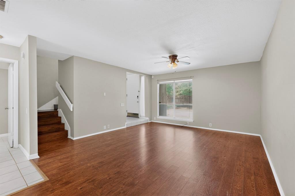 11940 Leisure Drive Property Photo 3