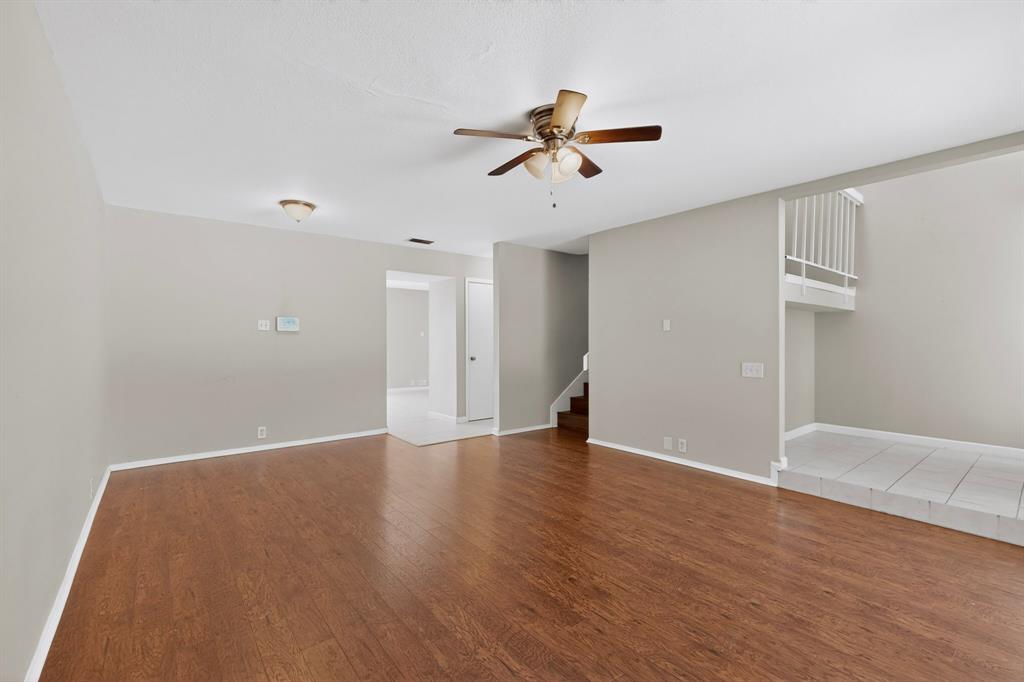 11940 Leisure Drive Property Photo 5