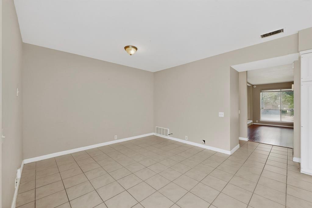 11940 Leisure Drive Property Photo 8
