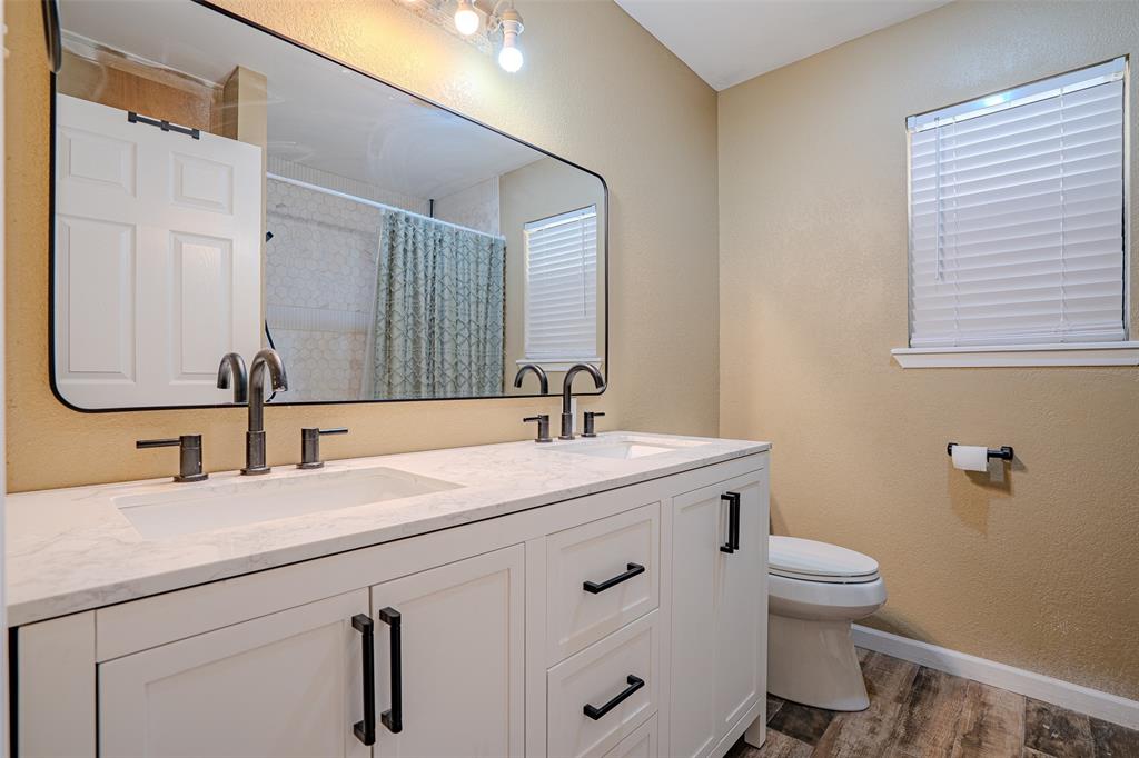 600 County Road 427 Property Photo 16