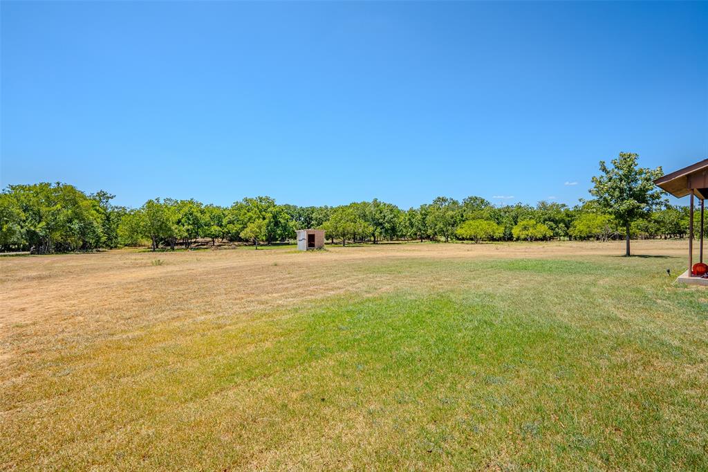 600 County Road 427 Property Photo 32