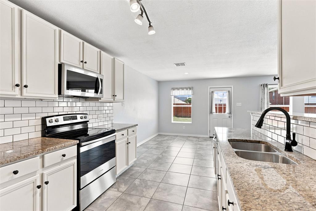 1217 Bellevue Drive Property Photo 10