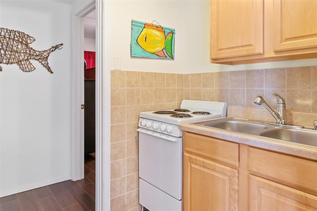 107 Briarwood Drive Property Photo 11