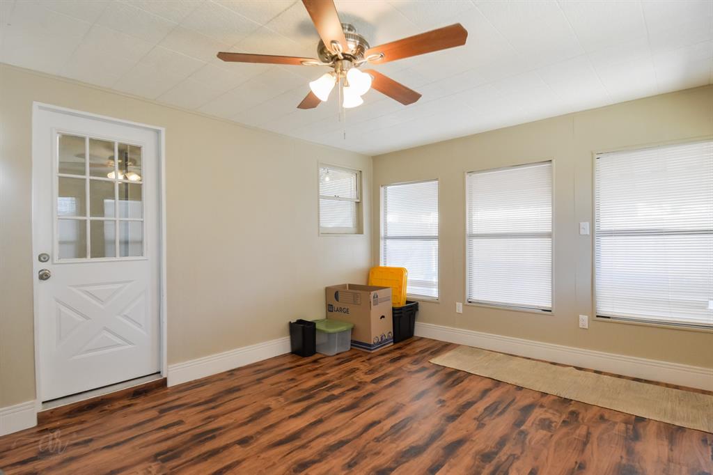 2522 S 25th Street Property Photo 16