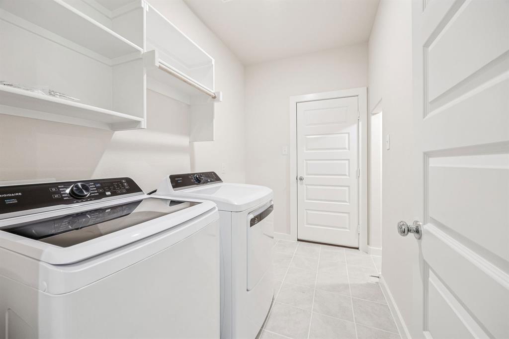 744 Brightstar Drive Property Photo 13