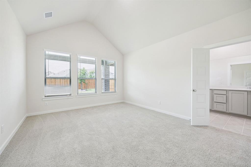744 Brightstar Drive Property Photo 15