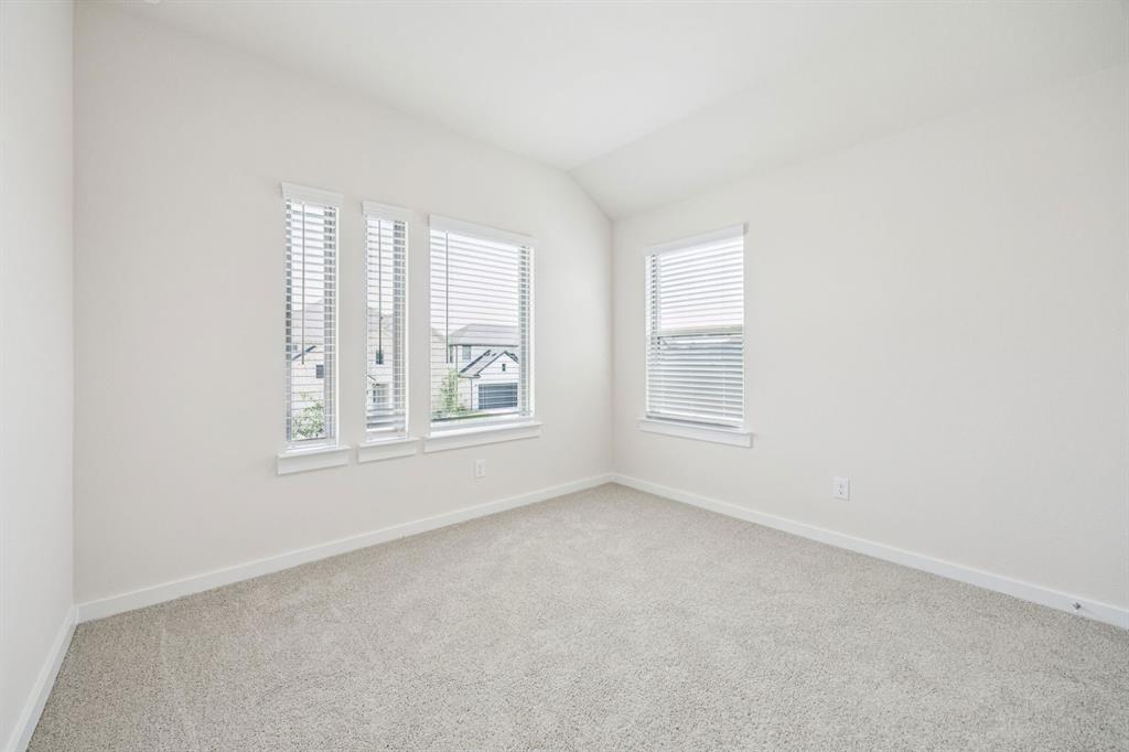 744 Brightstar Drive Property Photo 25