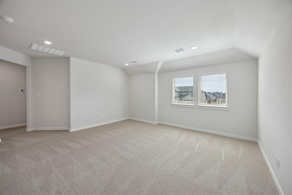 752 Brightstar Drive Property Photo 26
