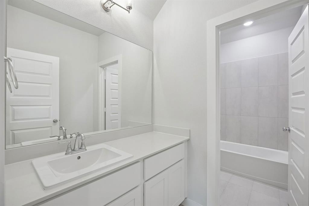 752 Brightstar Drive Property Photo 35