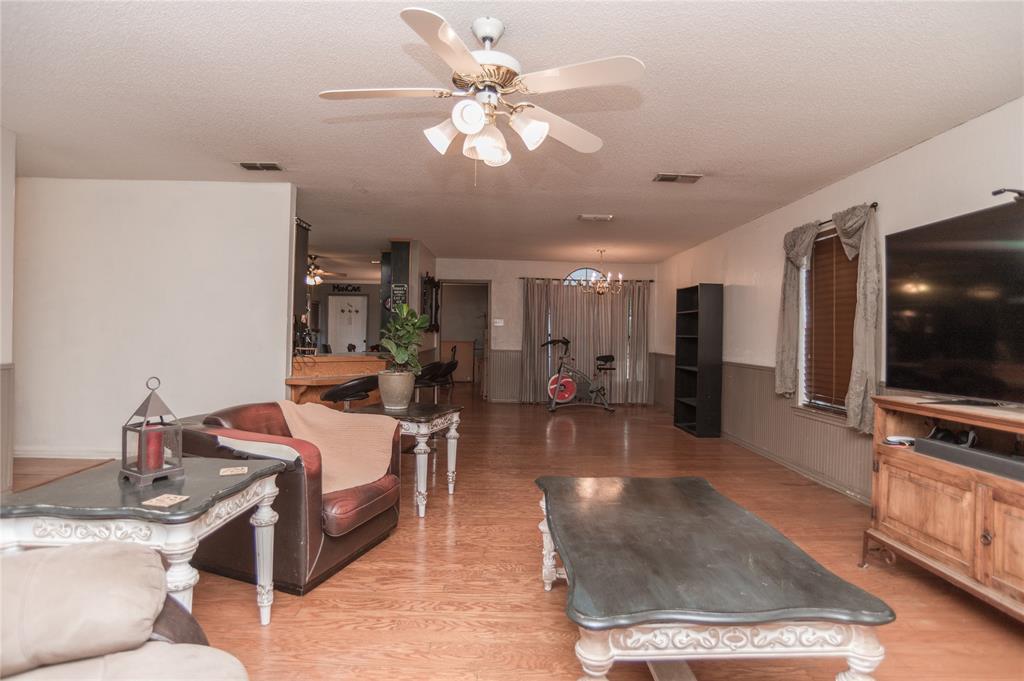 101 Scenic Drive Property Photo 6
