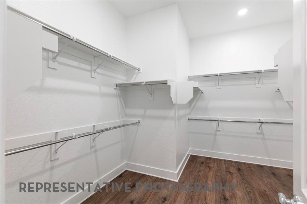4032 Infinity Lane Property Photo 17