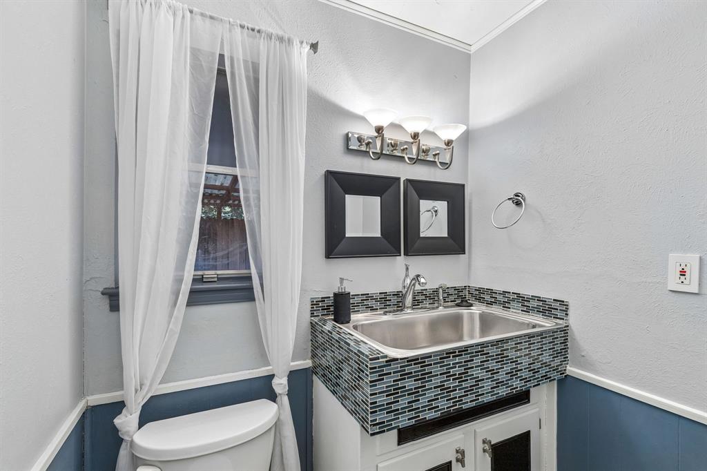 1709 Timbers Drive Property Photo 8