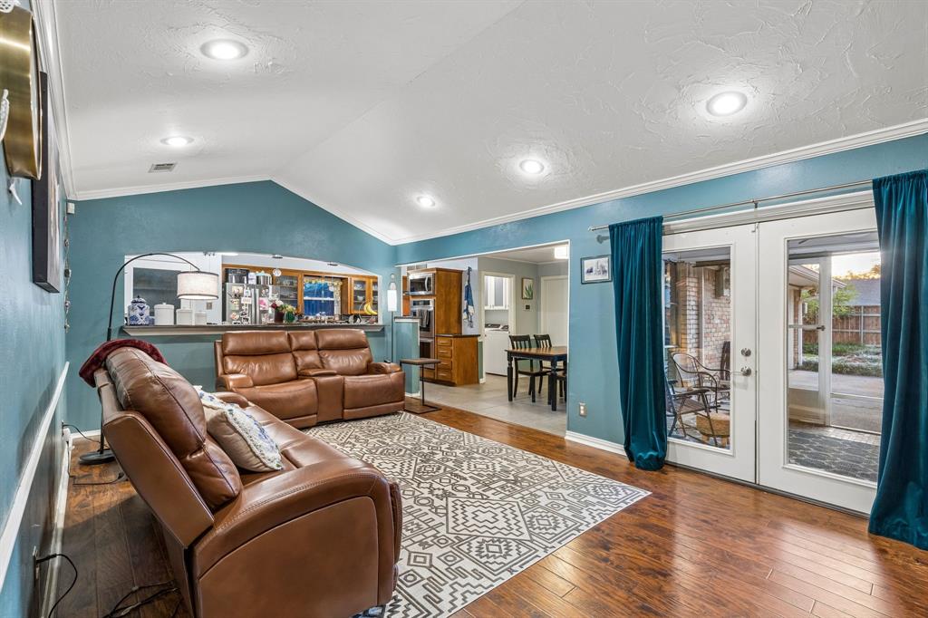 1709 Timbers Drive Property Photo 14