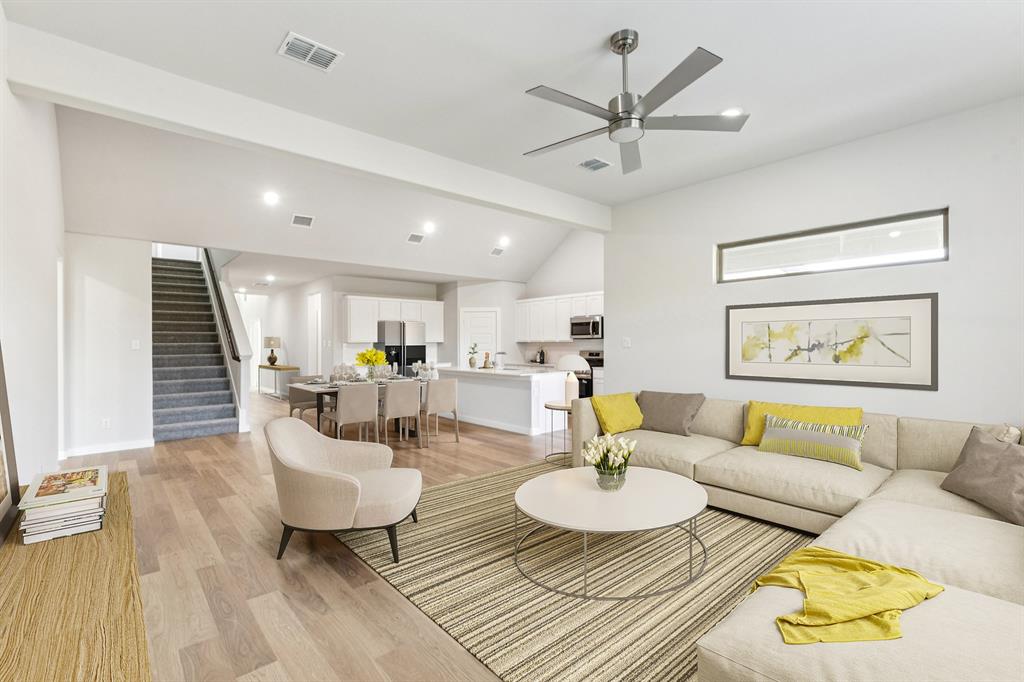 3909 Somerville Drive Property Photo 6