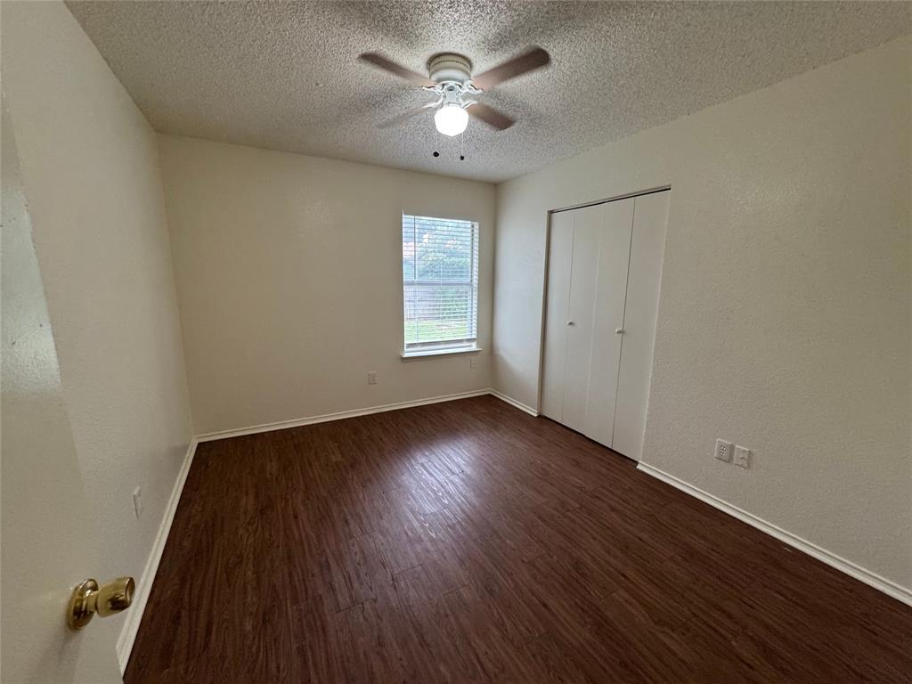 4024 Periwinkle Drive Property Photo 23
