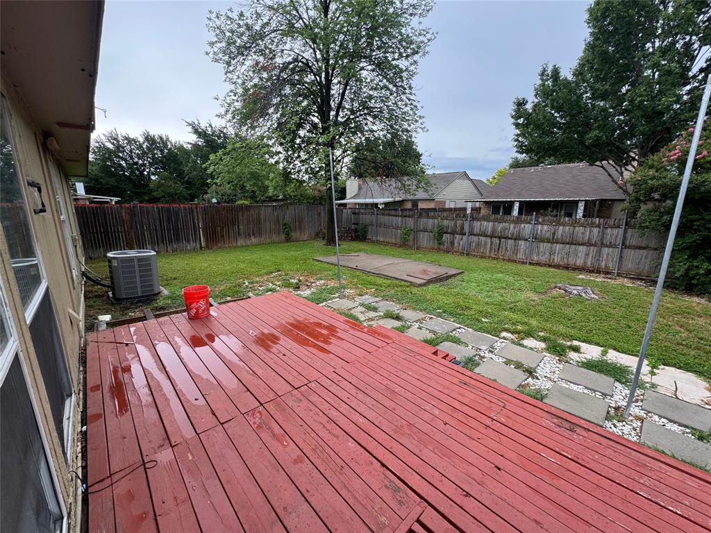 4024 Periwinkle Drive Property Photo 25