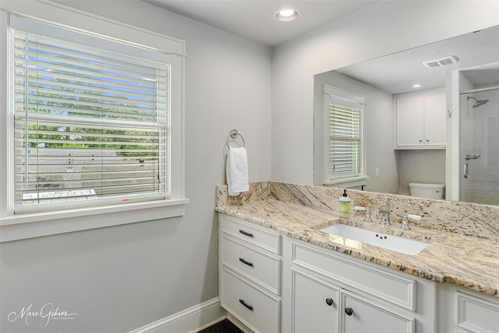 231 Atkins Avenue Property Photo 38
