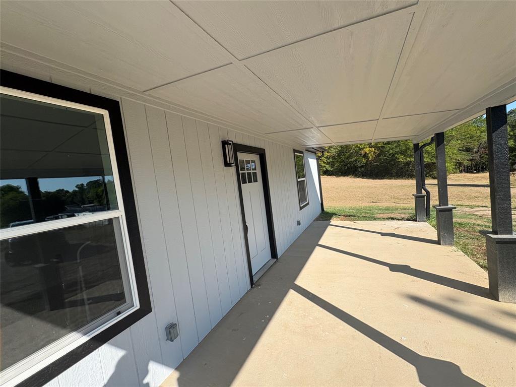 216 Balckfoot Property Photo 4