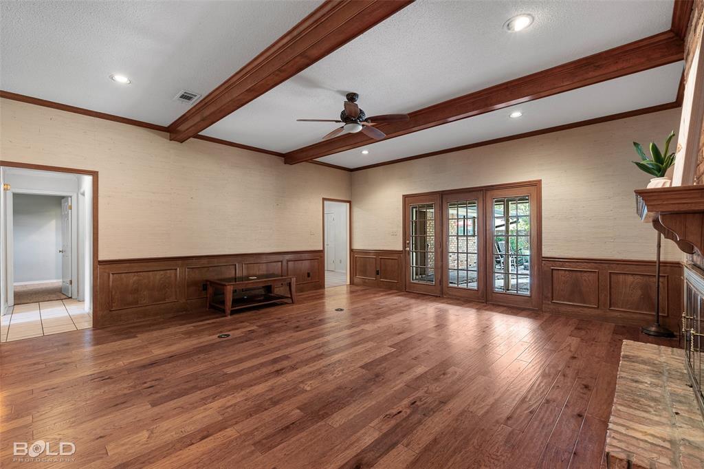 128 Southwood Drive Property Photo 12