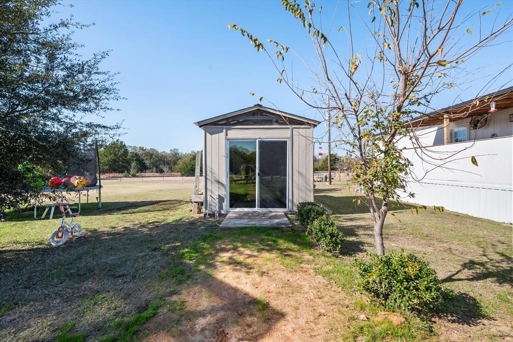 16857 Fm 639 Property Photo 33