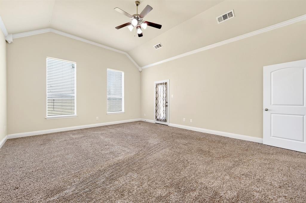 1836 County Road 5005 Property Photo 11