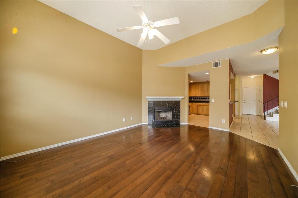 3325 Devonshire Drive Property Photo 3