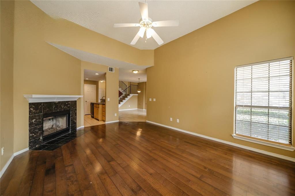 3325 Devonshire Drive Property Photo 4