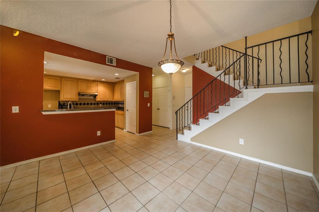 3325 Devonshire Drive Property Photo 8