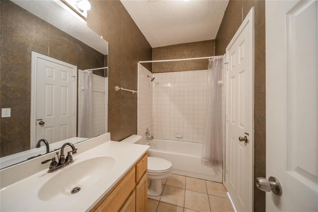 3325 Devonshire Drive Property Photo 23