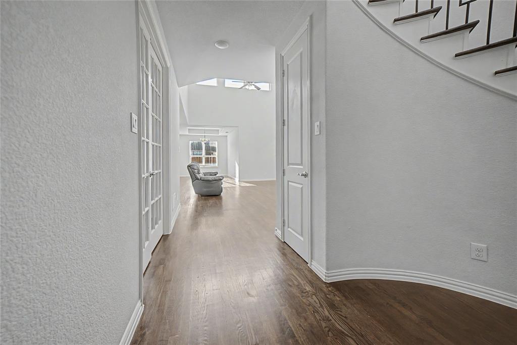 6862 Mistley Park Property Photo 3