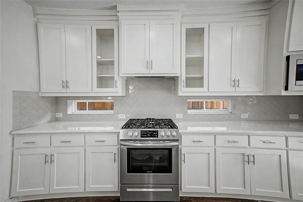 6862 Mistley Park Property Photo 9