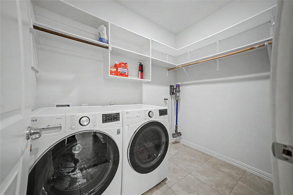 6862 Mistley Park Property Photo 28