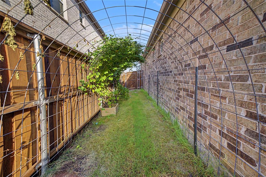 6862 Mistley Park Property Photo 31