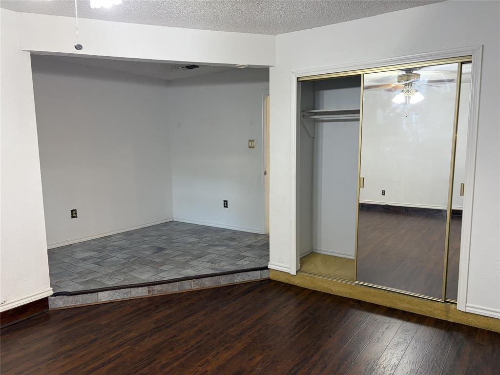 3002 Barrington Place Property Photo 16