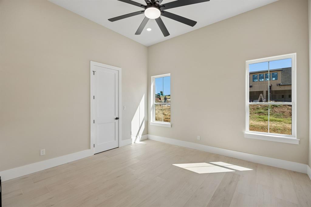 304 Mint Ridge Property Photo 33