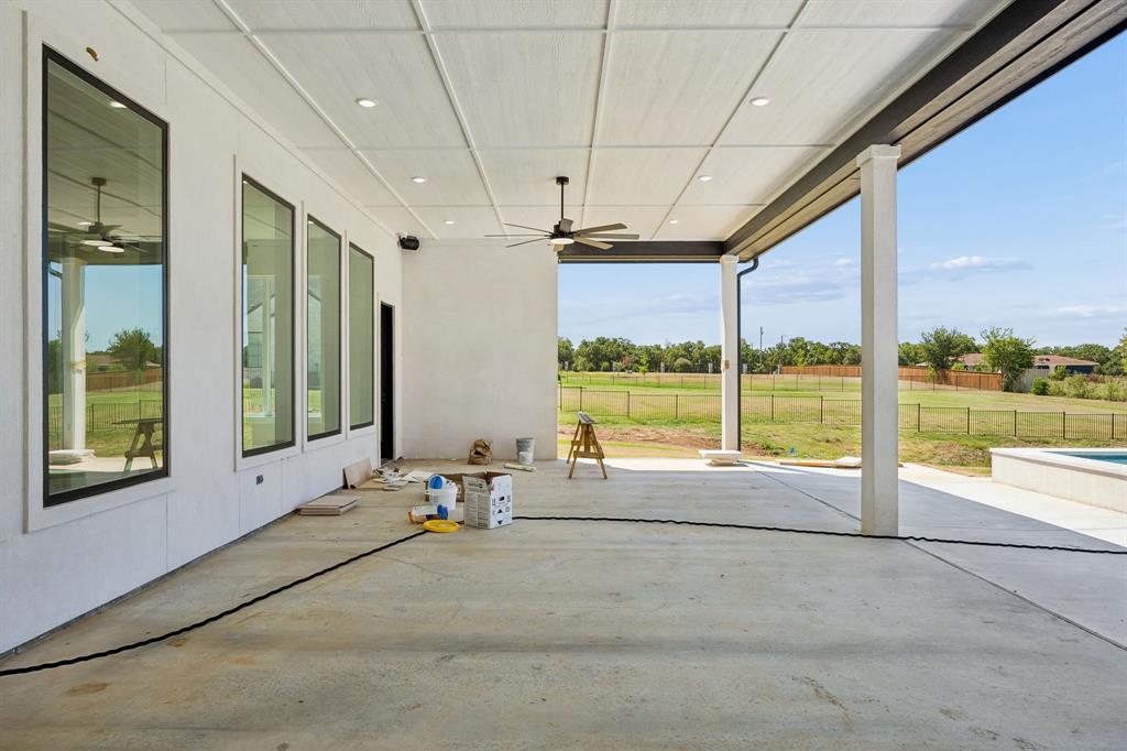 304 Mint Ridge Property Photo 40