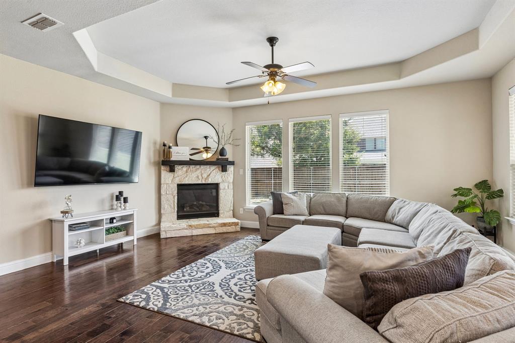 1305 Grapevine Cove Property Photo 10
